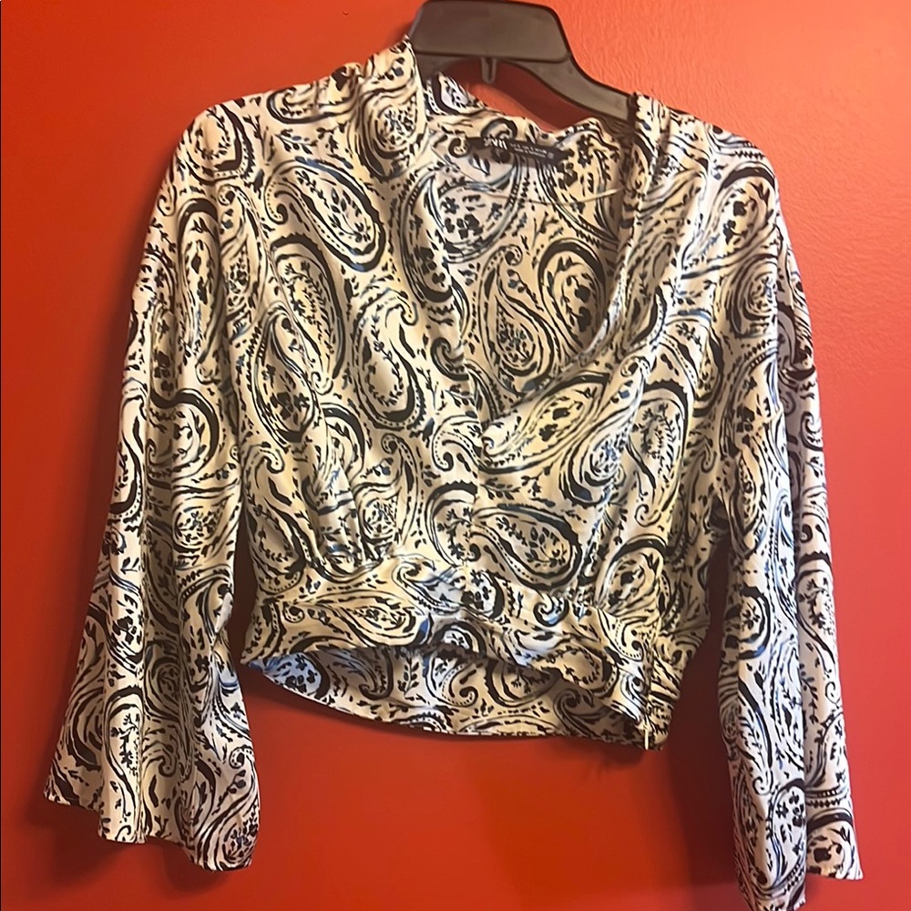 Zara Black and White Paisley Blouse size S